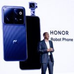 HONOR Robot Phone with moving 200MP gimbal camera